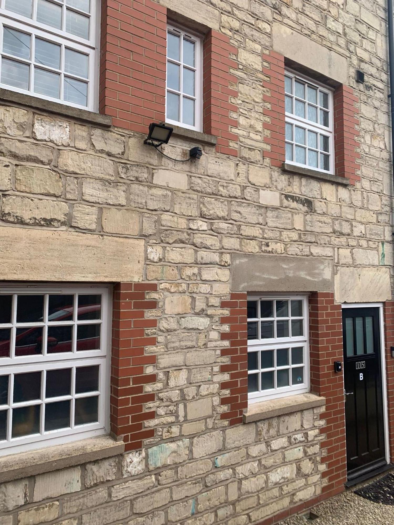 גלוסטר 1 Bed House, Free Parking, 15 Minutes From Cheltenham Races מראה חיצוני תמונה